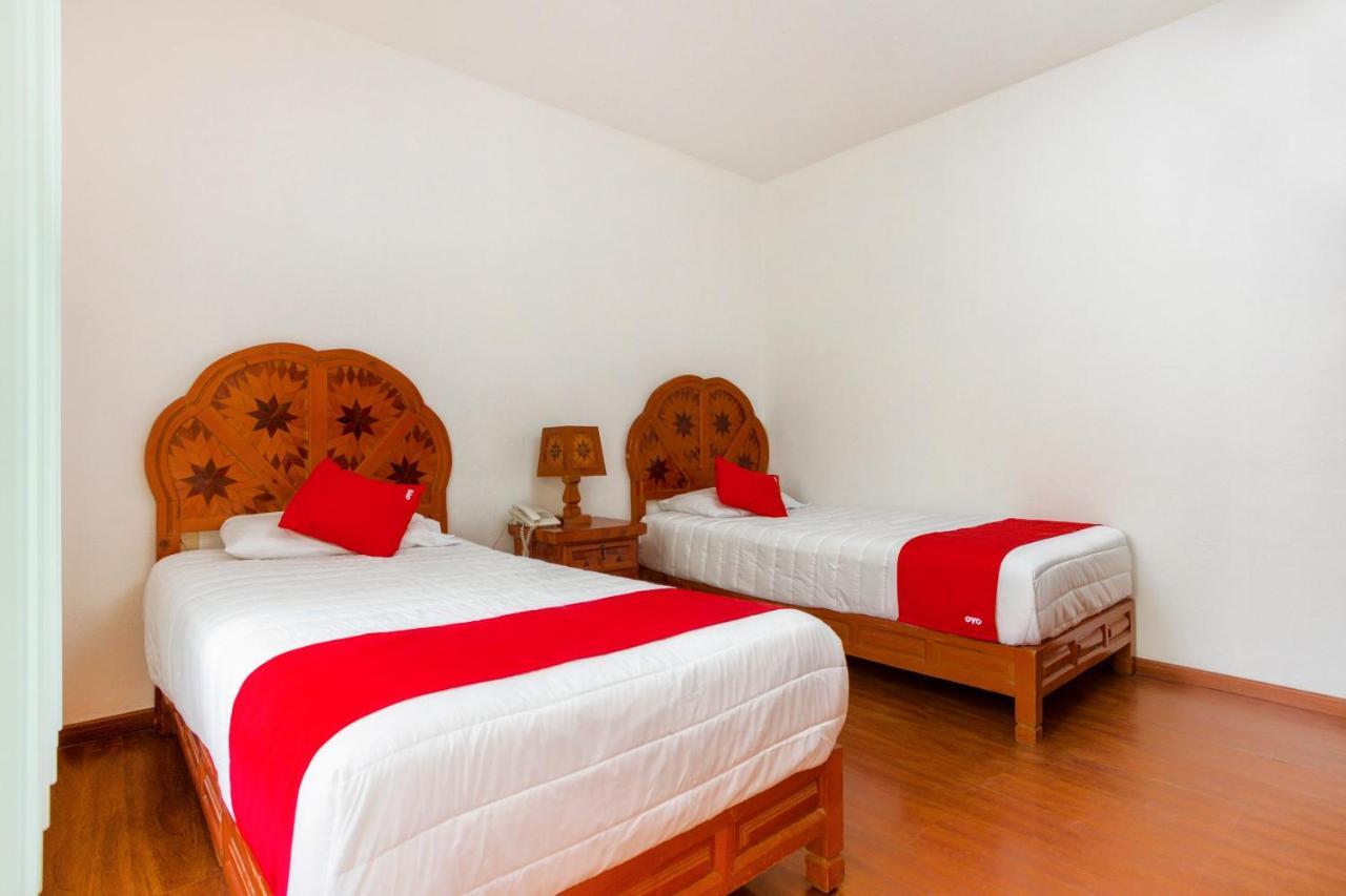 Oyo Hotel Montes, Atlixco Puebla Eksteriør billede