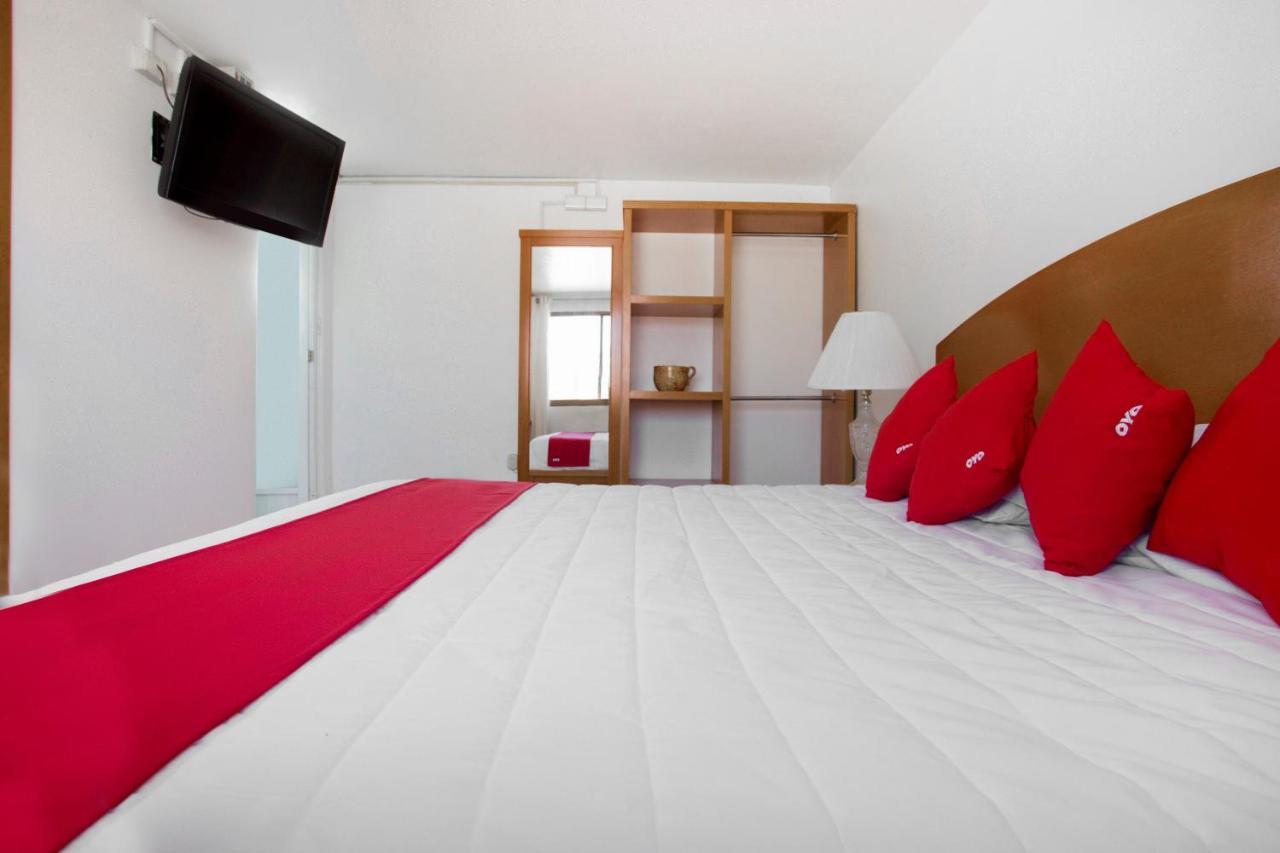 Oyo Hotel Montes, Atlixco Puebla Eksteriør billede