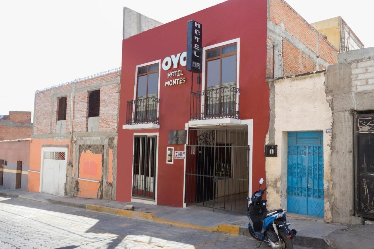 Oyo Hotel Montes, Atlixco Puebla Eksteriør billede