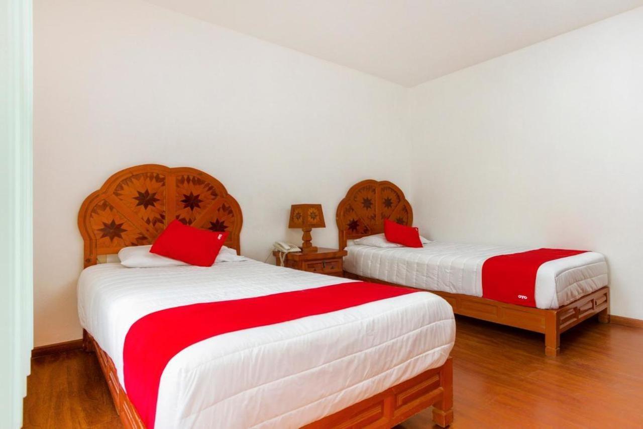 Oyo Hotel Montes, Atlixco Puebla Eksteriør billede