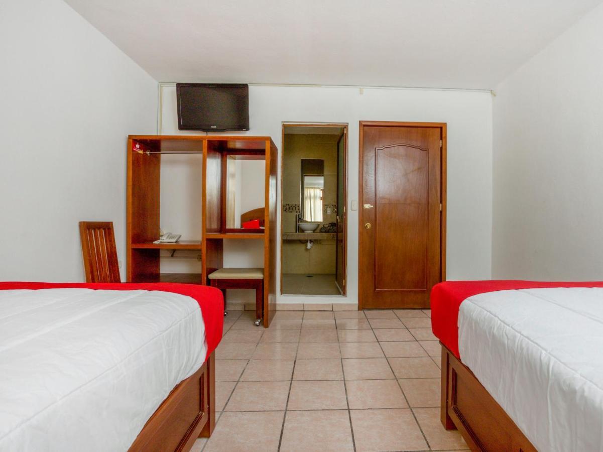 Oyo Hotel Montes, Atlixco Puebla Eksteriør billede