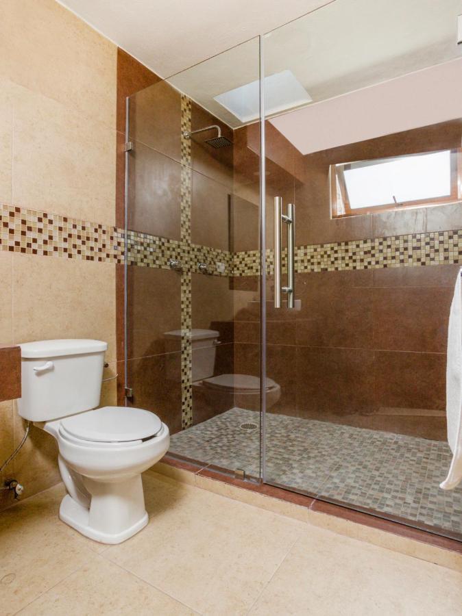 Oyo Hotel Montes, Atlixco Puebla Eksteriør billede